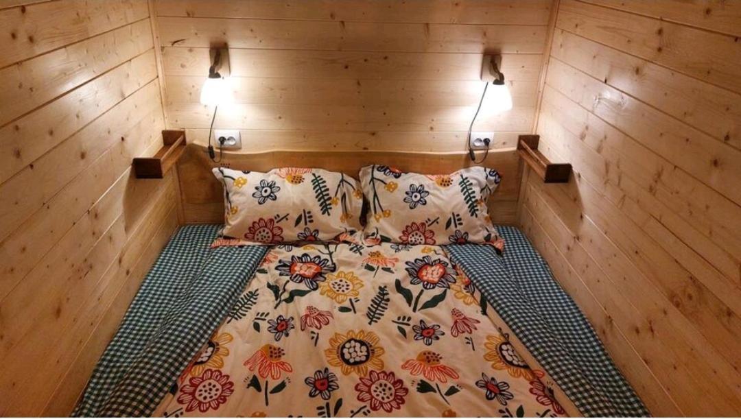 Tiny House Casa Axa Villa Paraul Carjei ภายนอก รูปภาพ